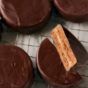 DARK ALFAJOR