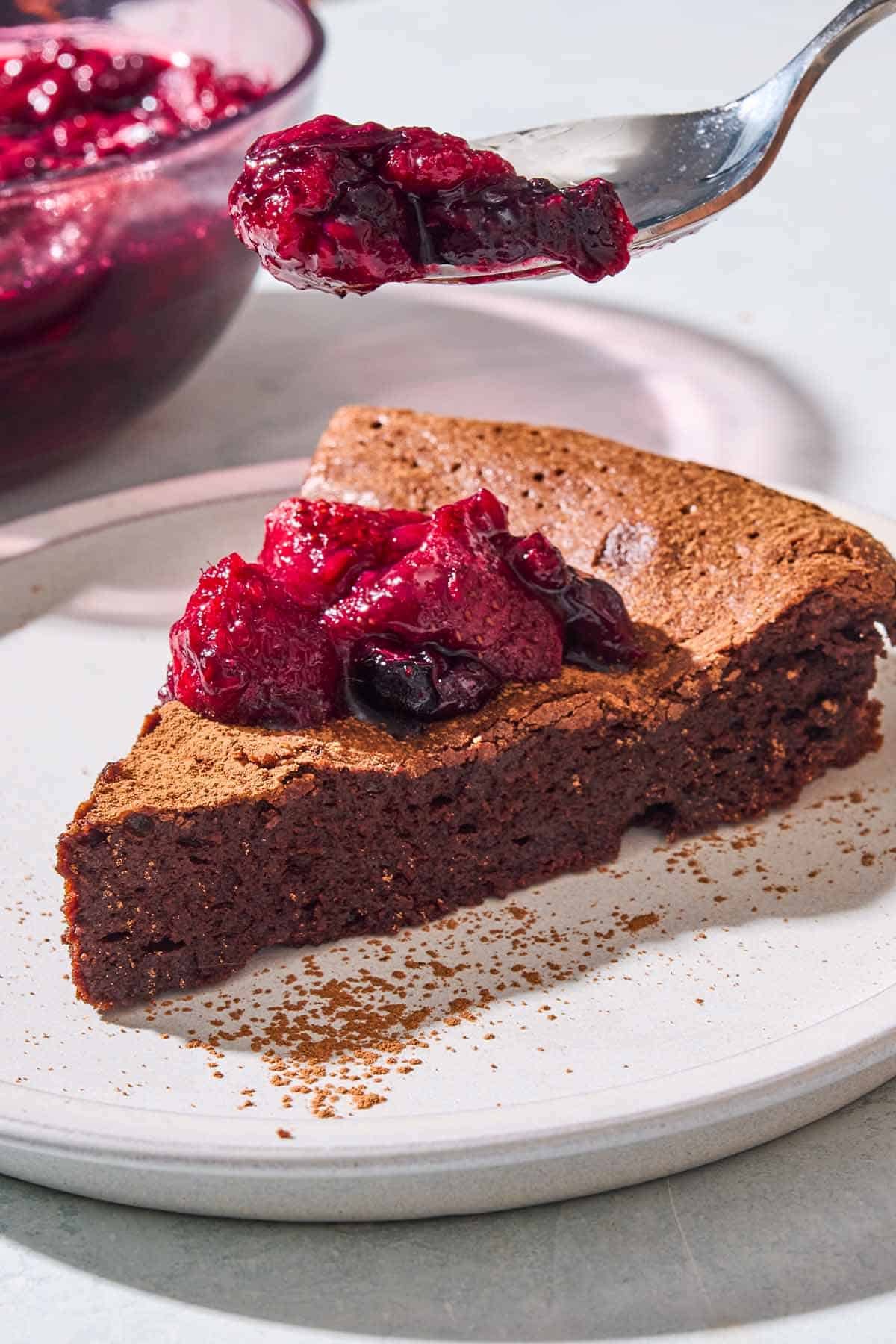 FLOURLESS CHOCOLATE CAKE SLICE